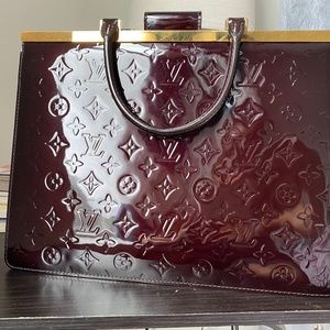 Louis Vuitton Vernis Deesse GM Bag